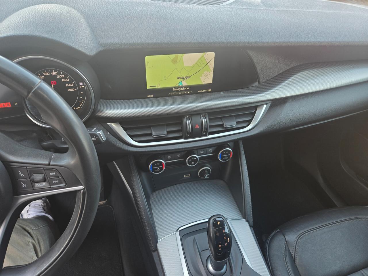 Alfa Romeo Stelvio 2.2 Turbodiesel 210 CV AT8 Q4 Executive