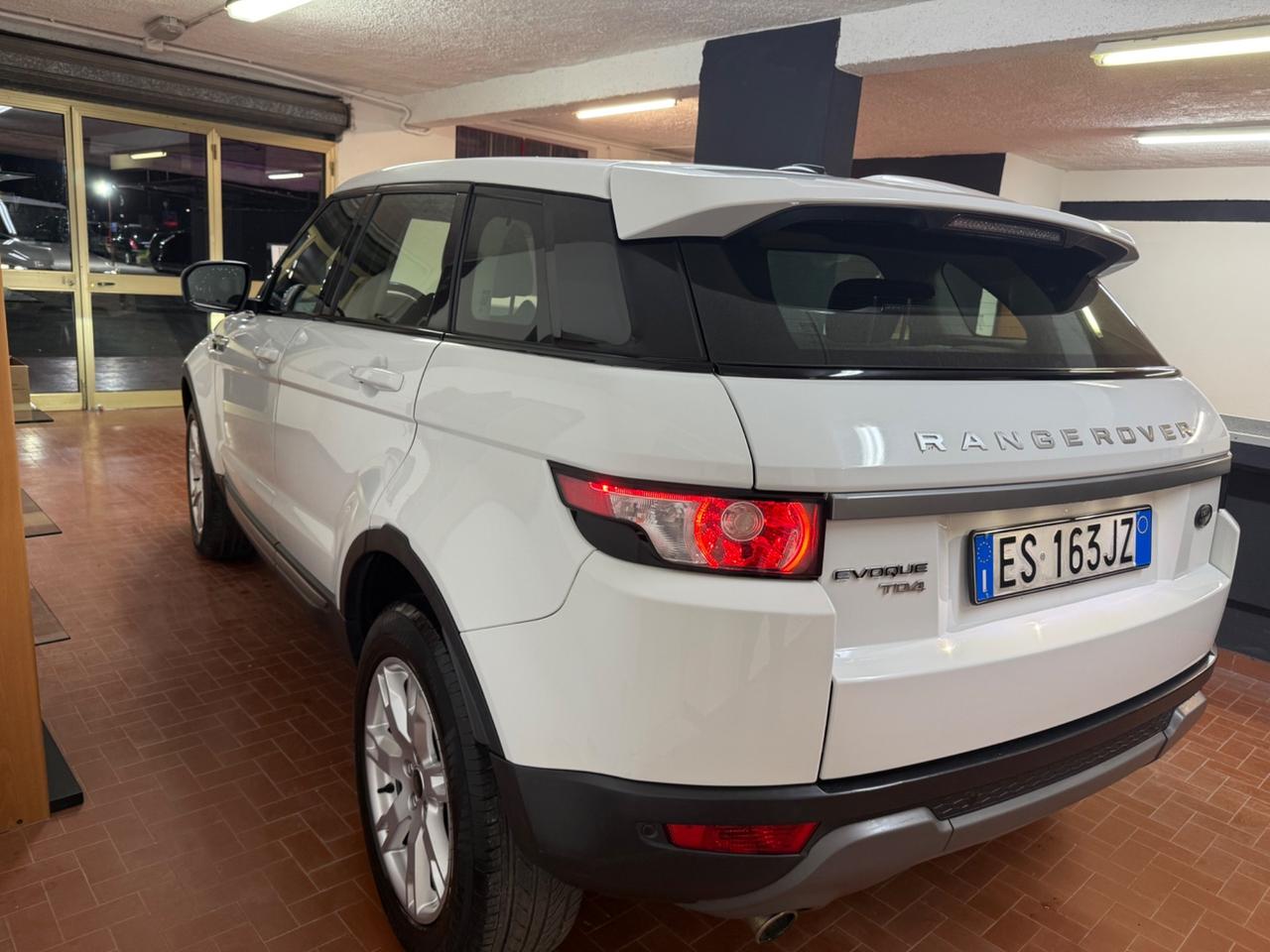 Land Rover Range Evoque 2.2 TD4 5p. Prestige