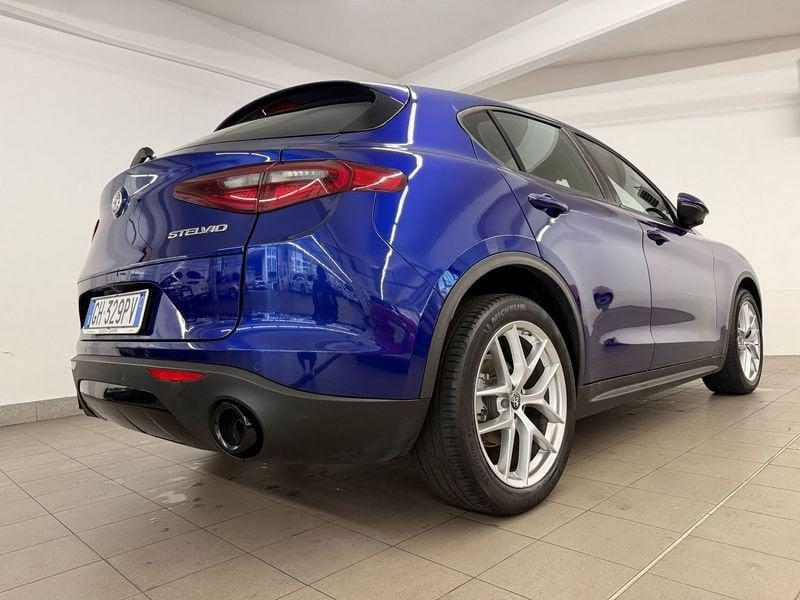Alfa Romeo Stelvio 2.2 Turbodiesel 160 CV AT8 RWD Super Business