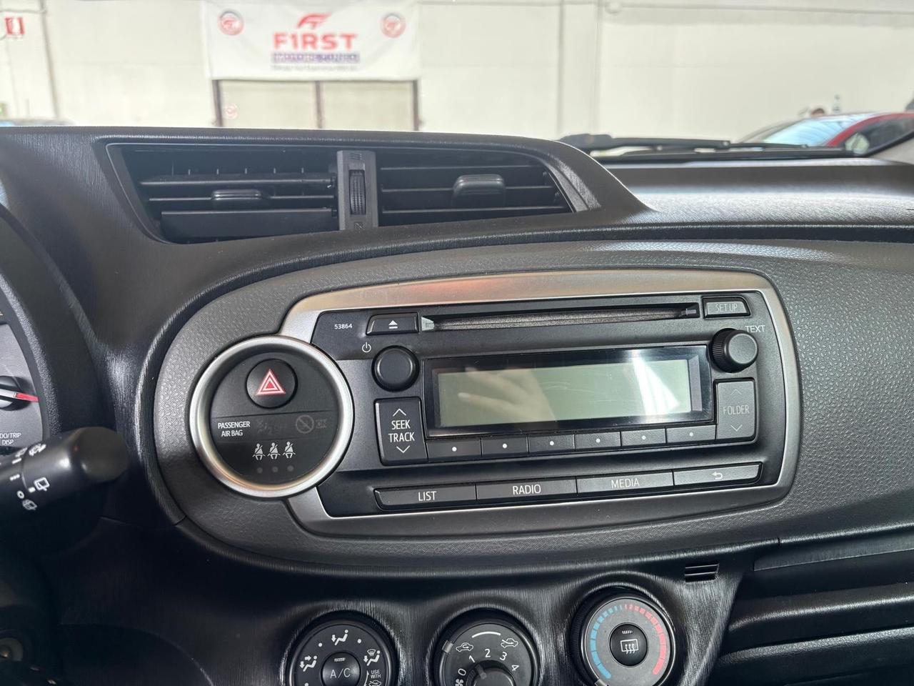 Toyota Yaris 1.4 D-4D 5 porte Lounge