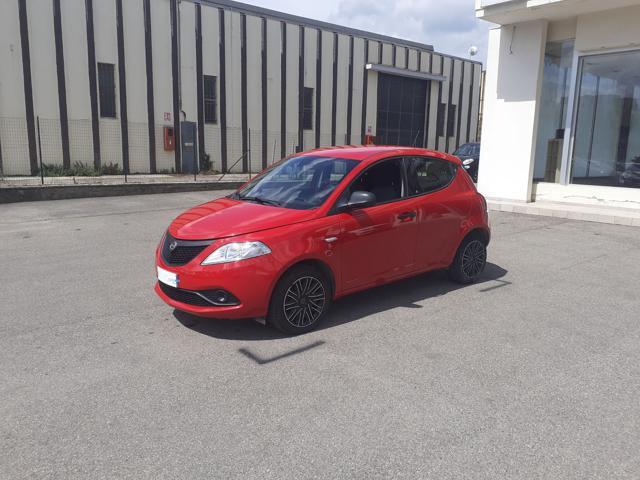 LANCIA Ypsilon promo finanziamento 1.2 69 CV 5 porte GPL Silver