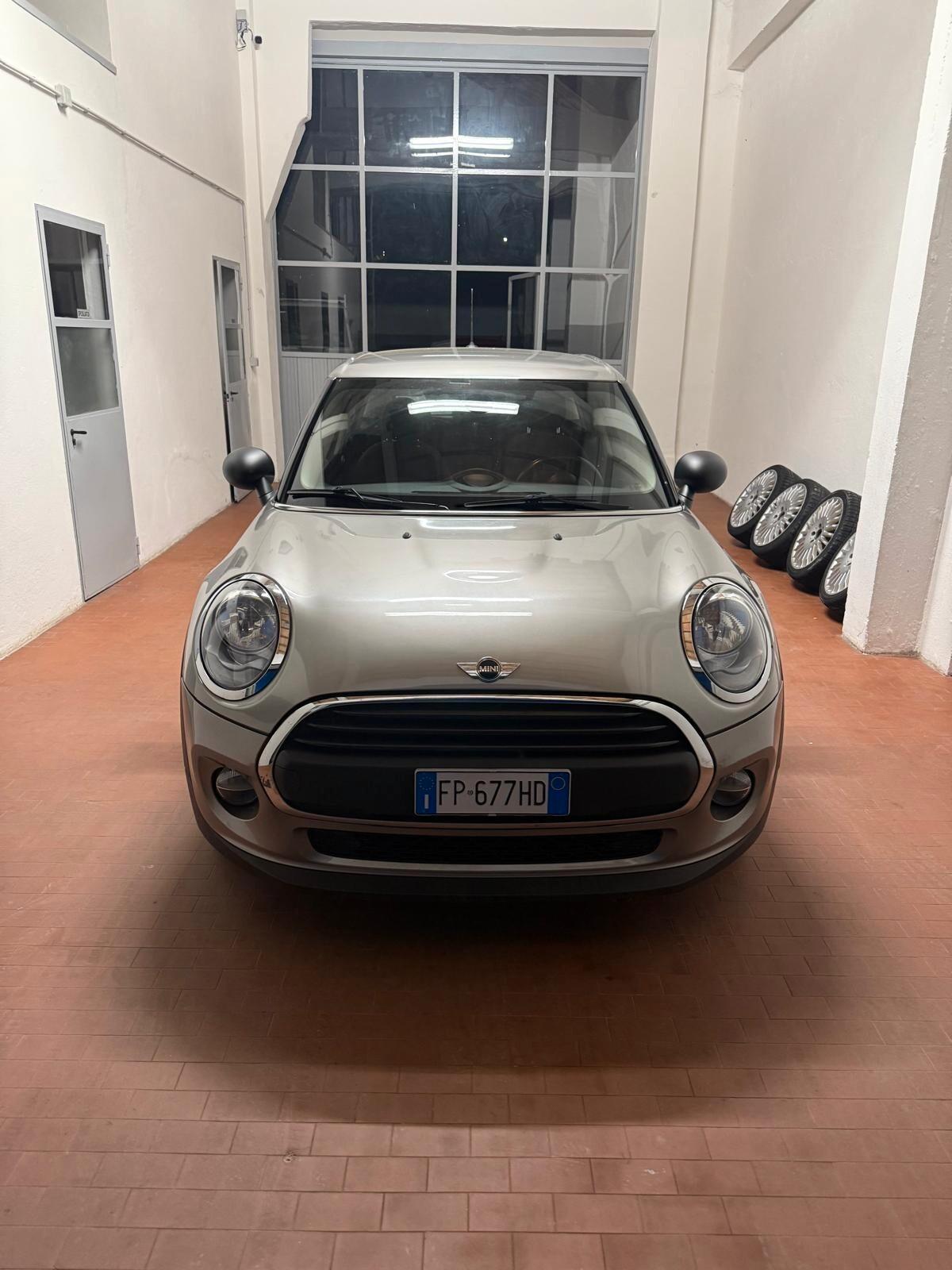 Mini Mini 1.5 Cooper D Business