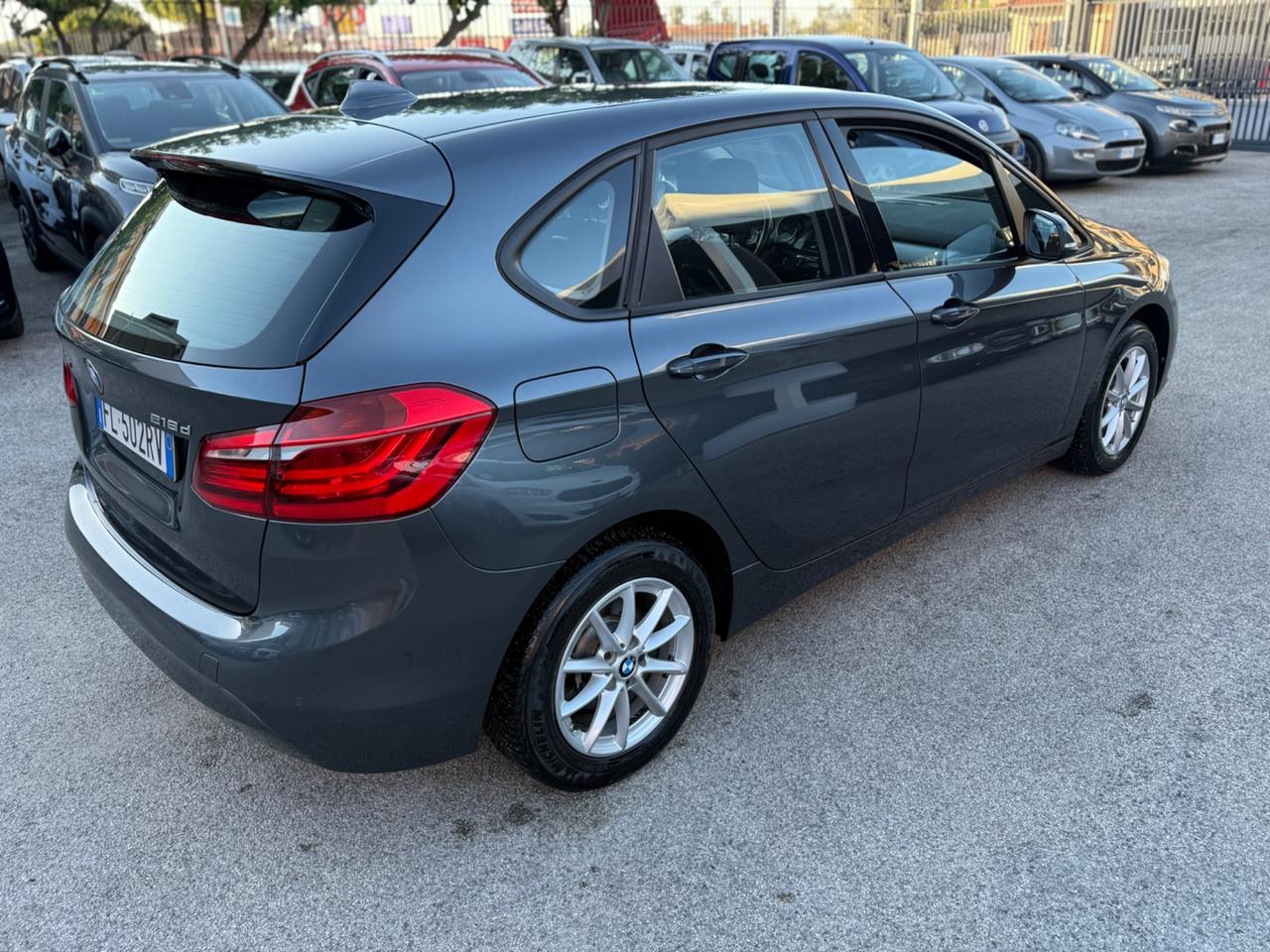 Bmw 2er Active Tourer 218d xDrive Advantage