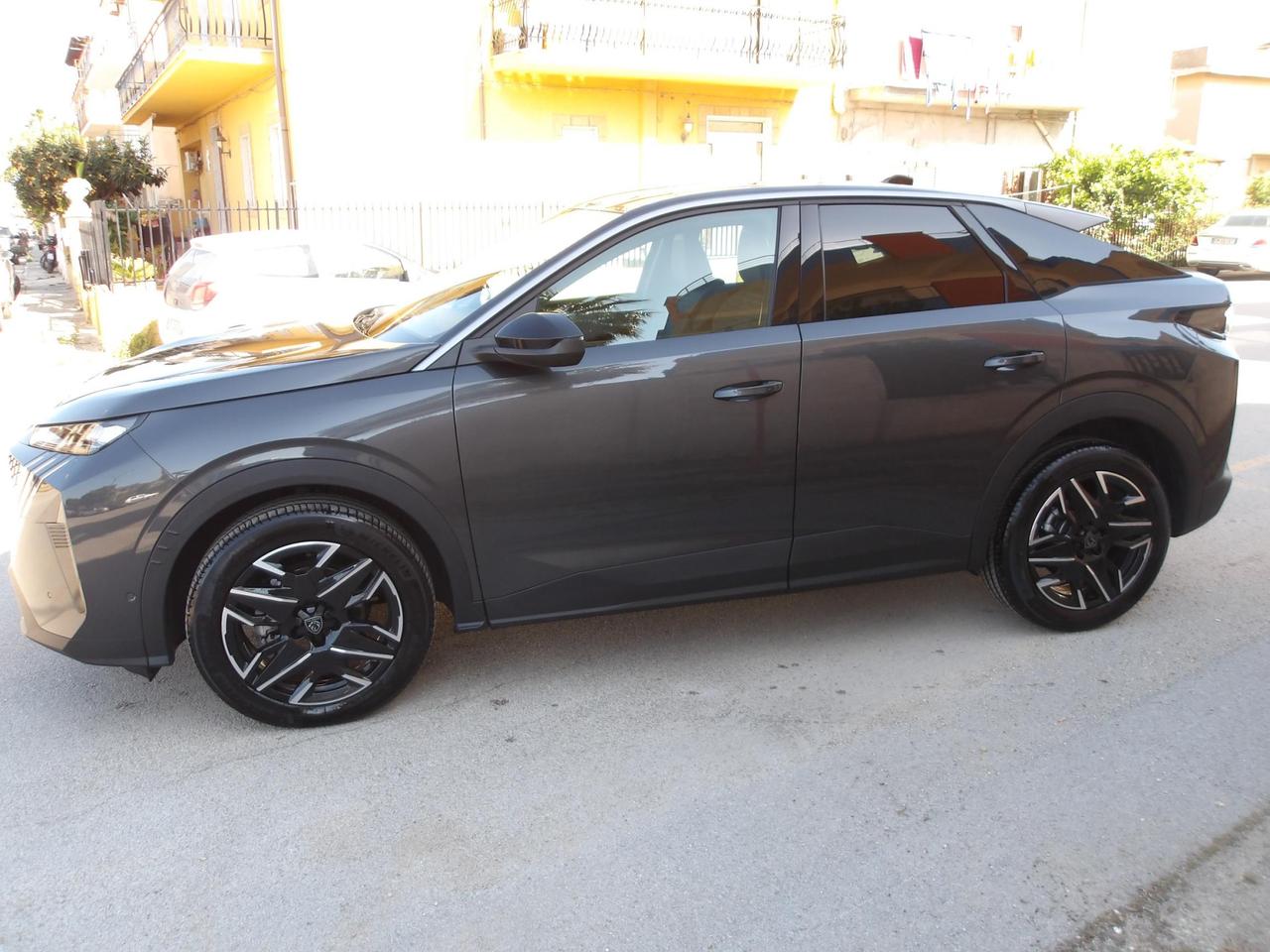 PEUGEOT 3008 Hybrid 145 e- DCS6 Allure