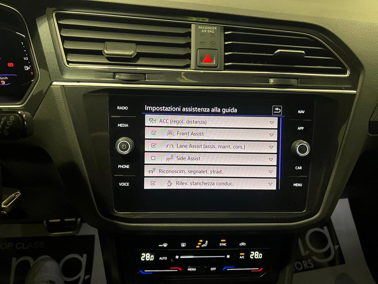 Volkswagen Tiguan 2.0 TDI 150CV 4MOT R-Line AMBIENT