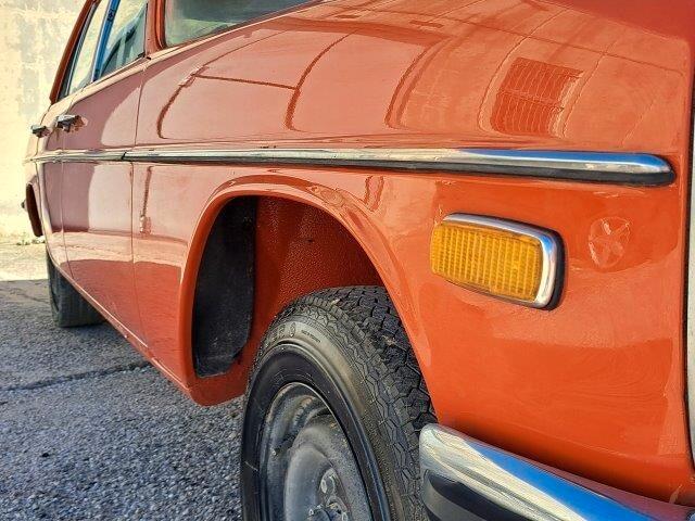 MERCEDES W115 \8 200D - RESTAURO DA ULTIMARE