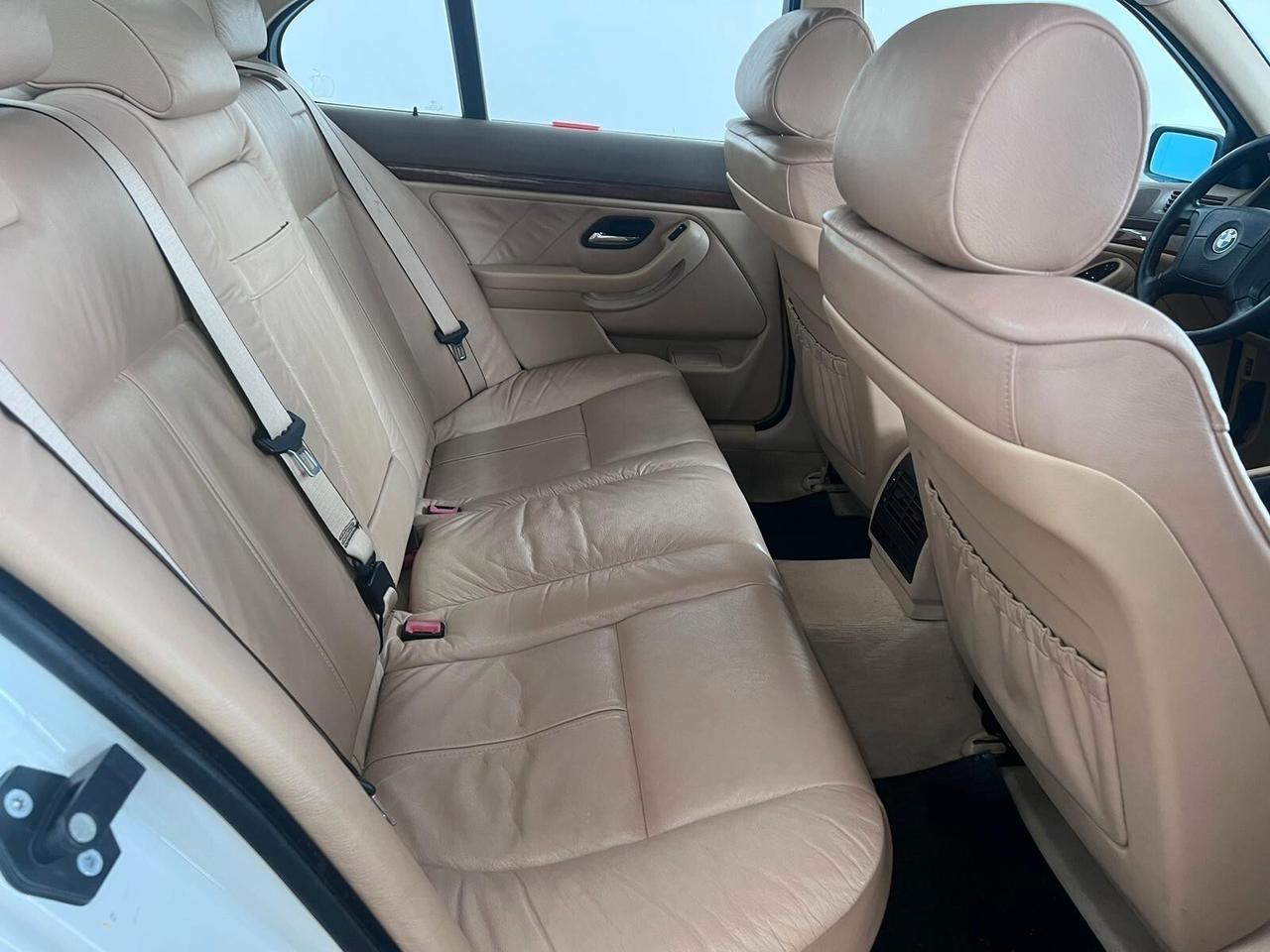 Bmw 520 520i 24V cat