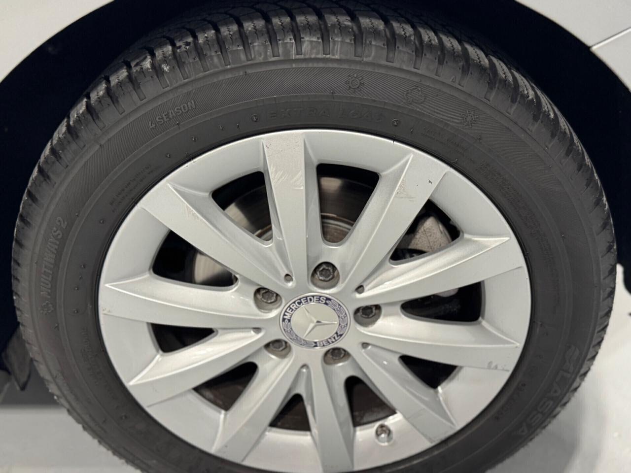 Mercedes-benz A 180 Manuale