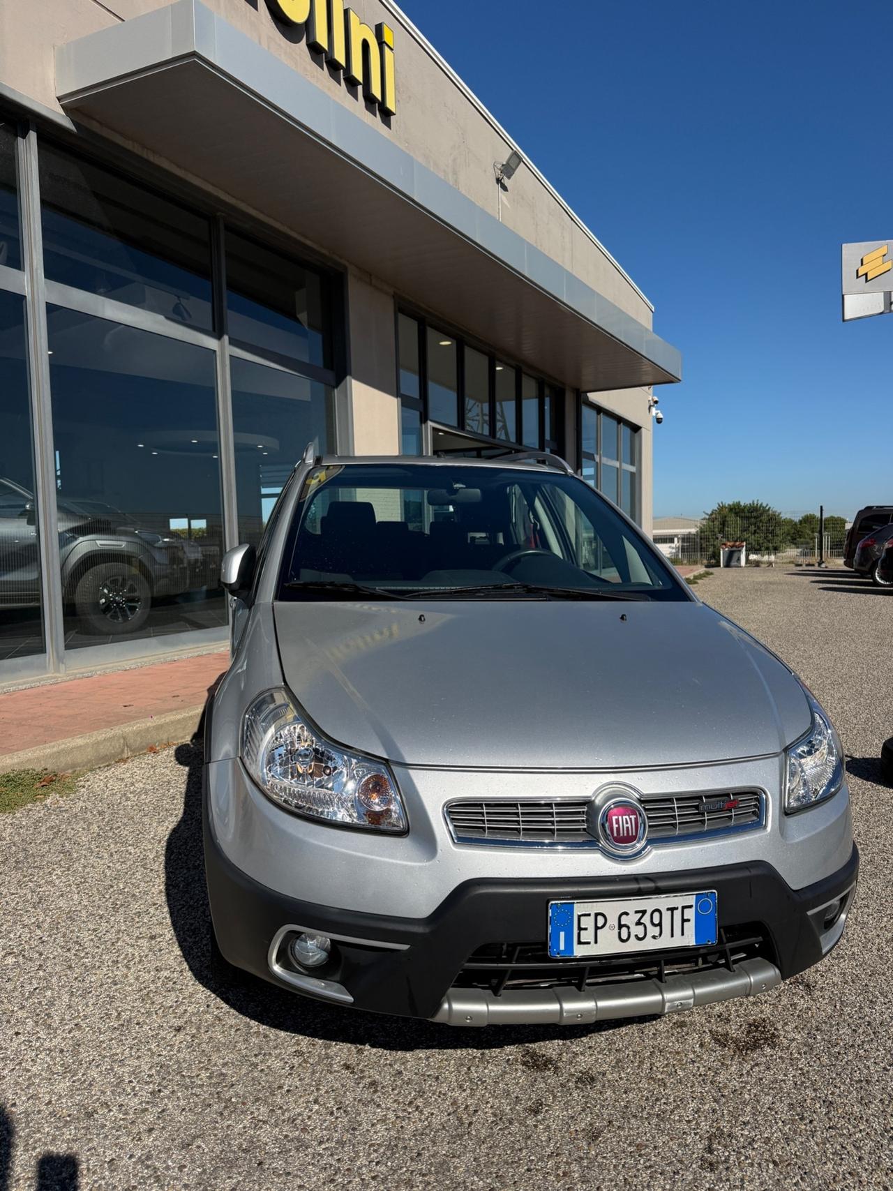 Fiat Sedici 2.0 MJT 16V DPF 4x4 Emotion MY13"