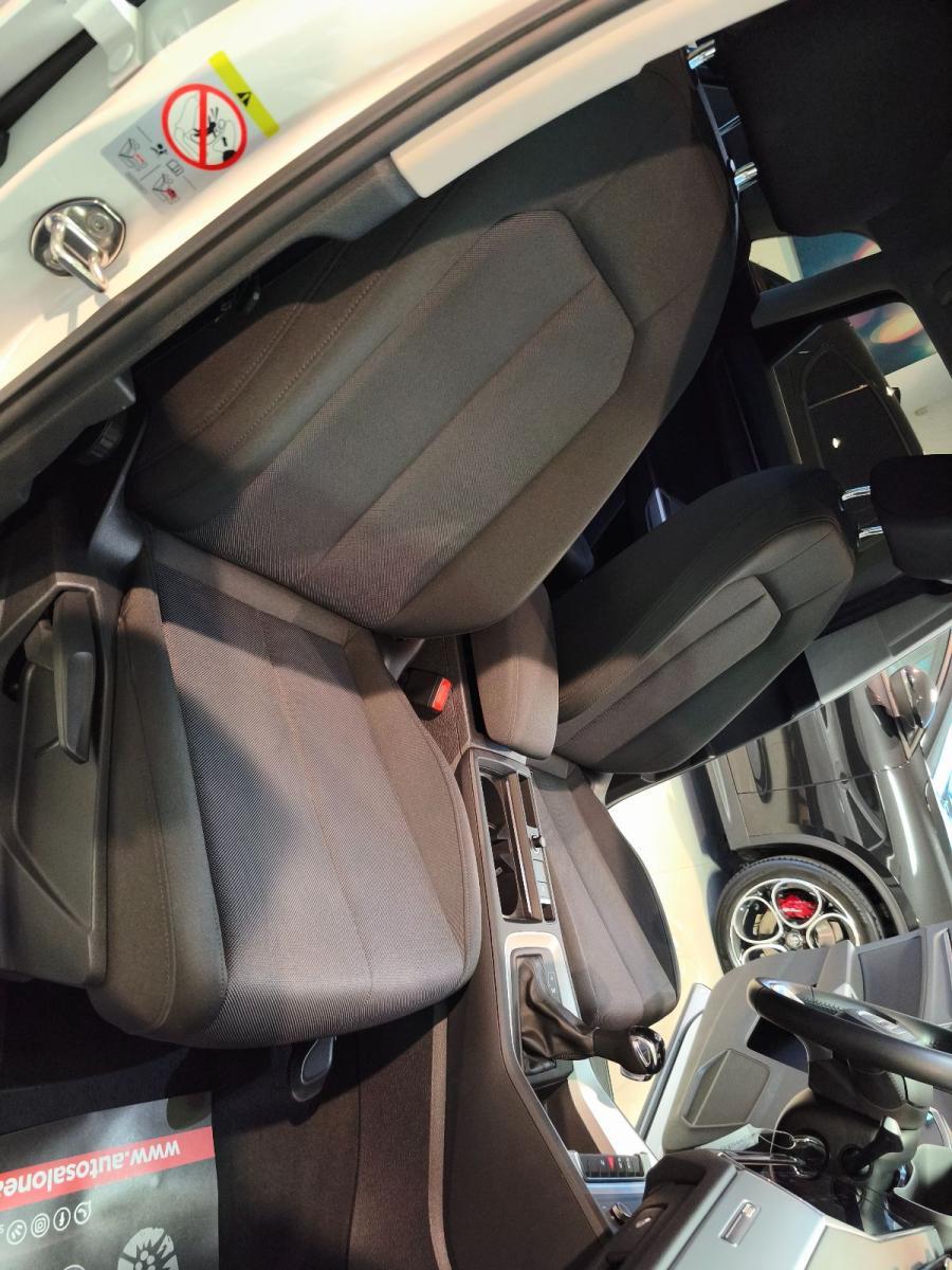 AUDI Q3 2.0 TDI S-tronic Advanced