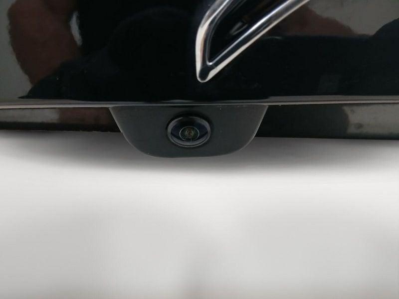 Citroën C4 1.2 puretech Plus s&s 130cv eat8