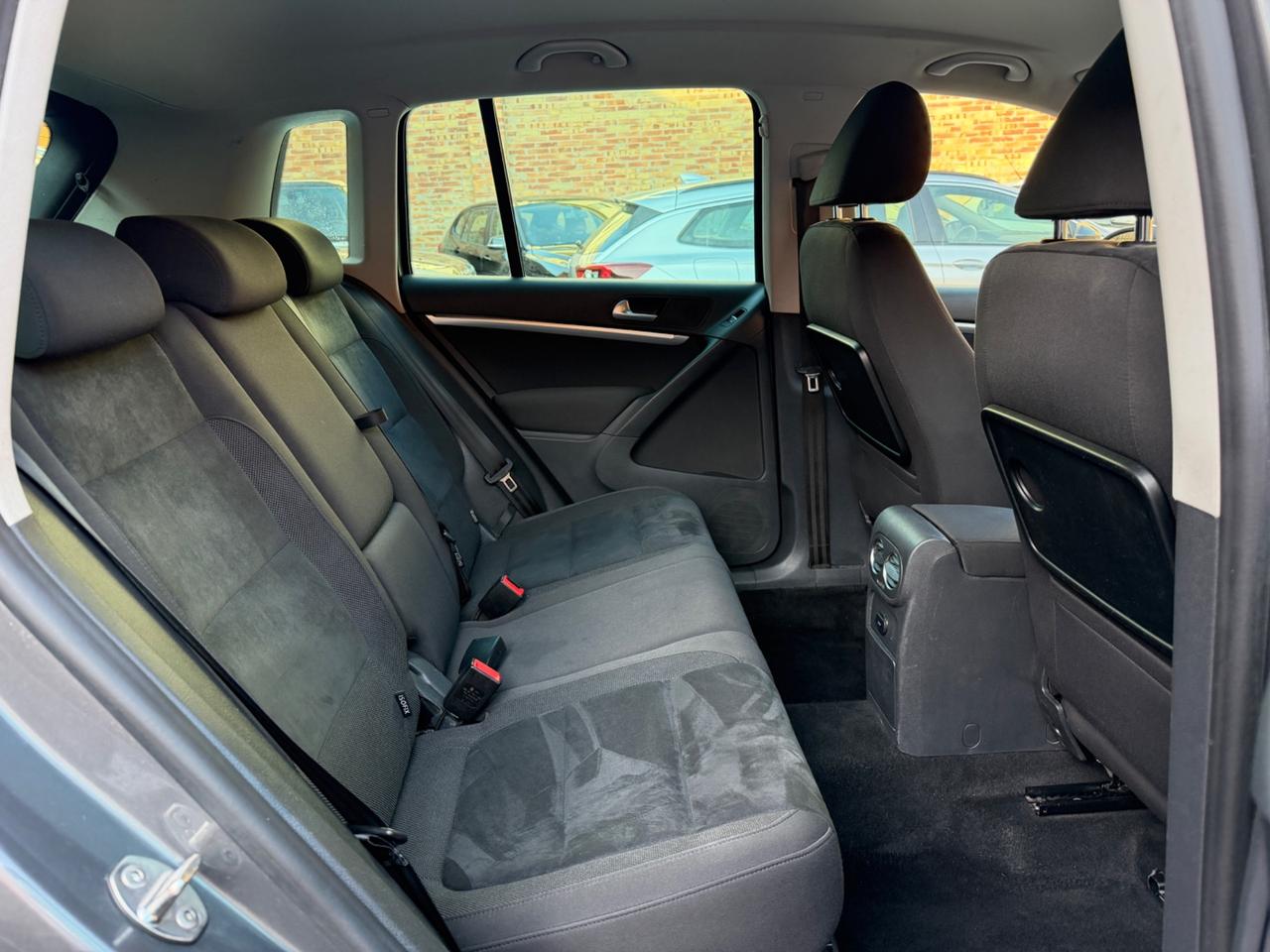 Volkswagen Tiguan 2.0 TDI 140 CV 4MOTION Business Sport & Style