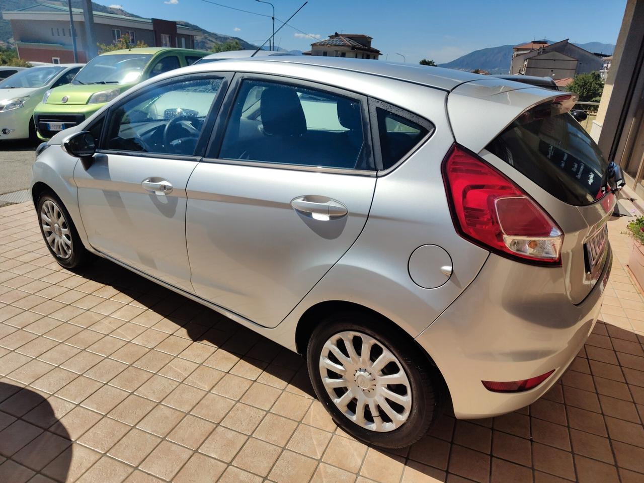 Ford Fiesta 1.5 TDCi 75CV 5 porte
