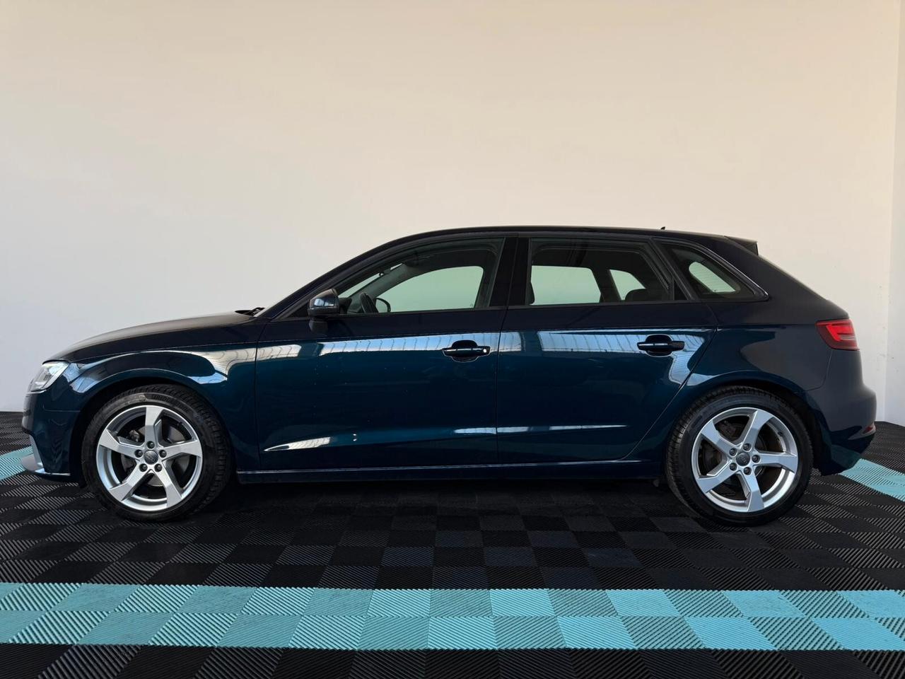 Audi A3 SB 1.6 TDI 110CV S tronic Sport