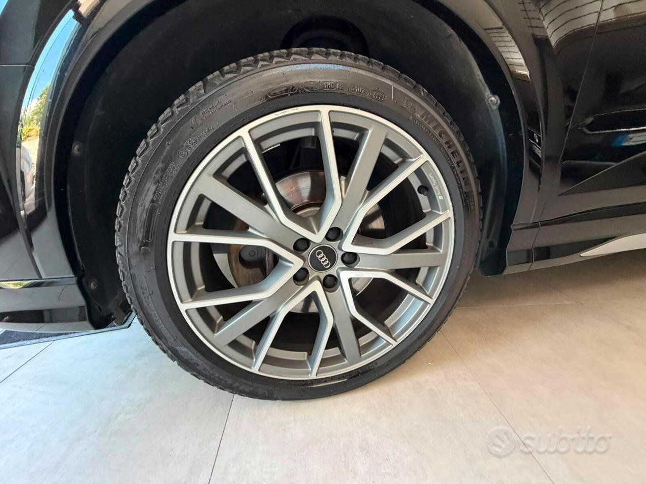 Audi Q3 Sportback 40 2.0 tdi S line edition quattr