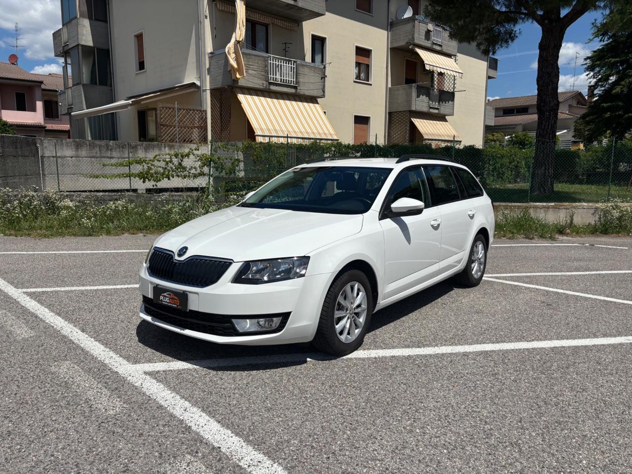 Skoda Octavia 1.6 TDI CR 105 CV Wagon Elegance