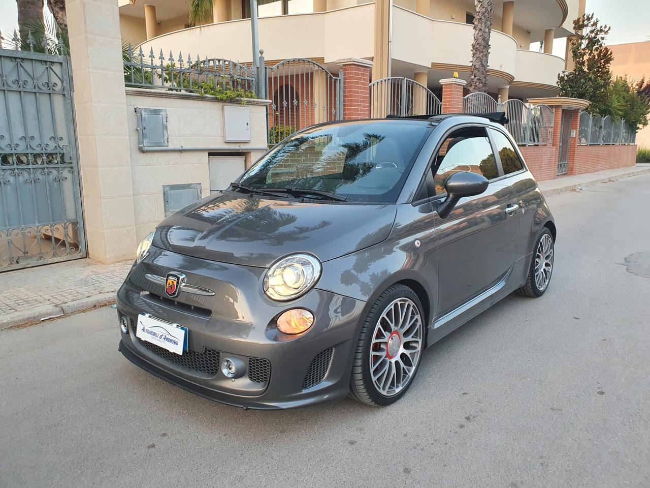 Abarth 500 1.4 Turbo T-Jet Custom