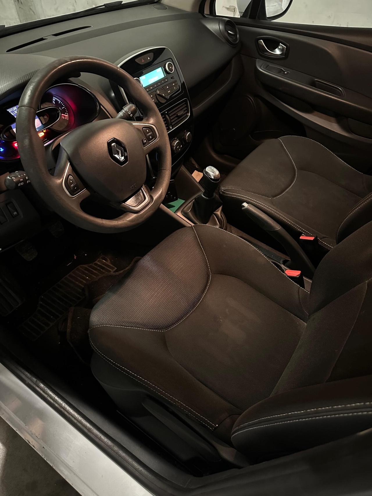 Renault Clio dCi 8V 75 CV Start&Stop 5 porte Energy Intens