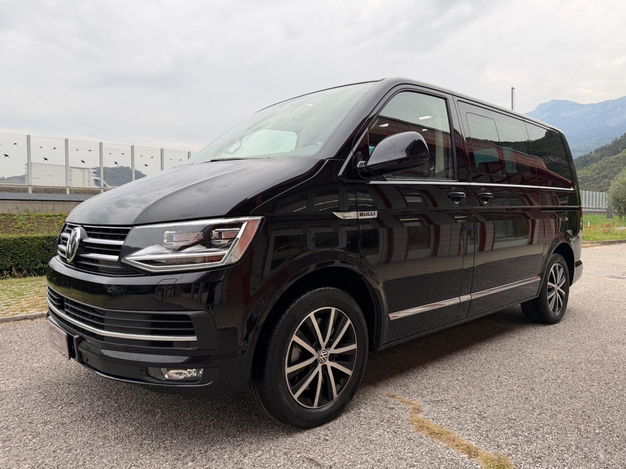 Volkswagen Multivan T6 - DSG 4x4 BULLI FULL