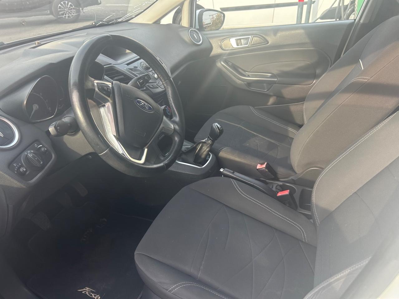 Ford Fiesta 1.0 80CV 5 porte Titanium