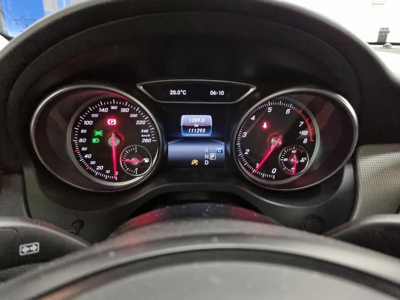 MERCEDES-BENZ GLA 180 SPORT AUTO CROSSOVER