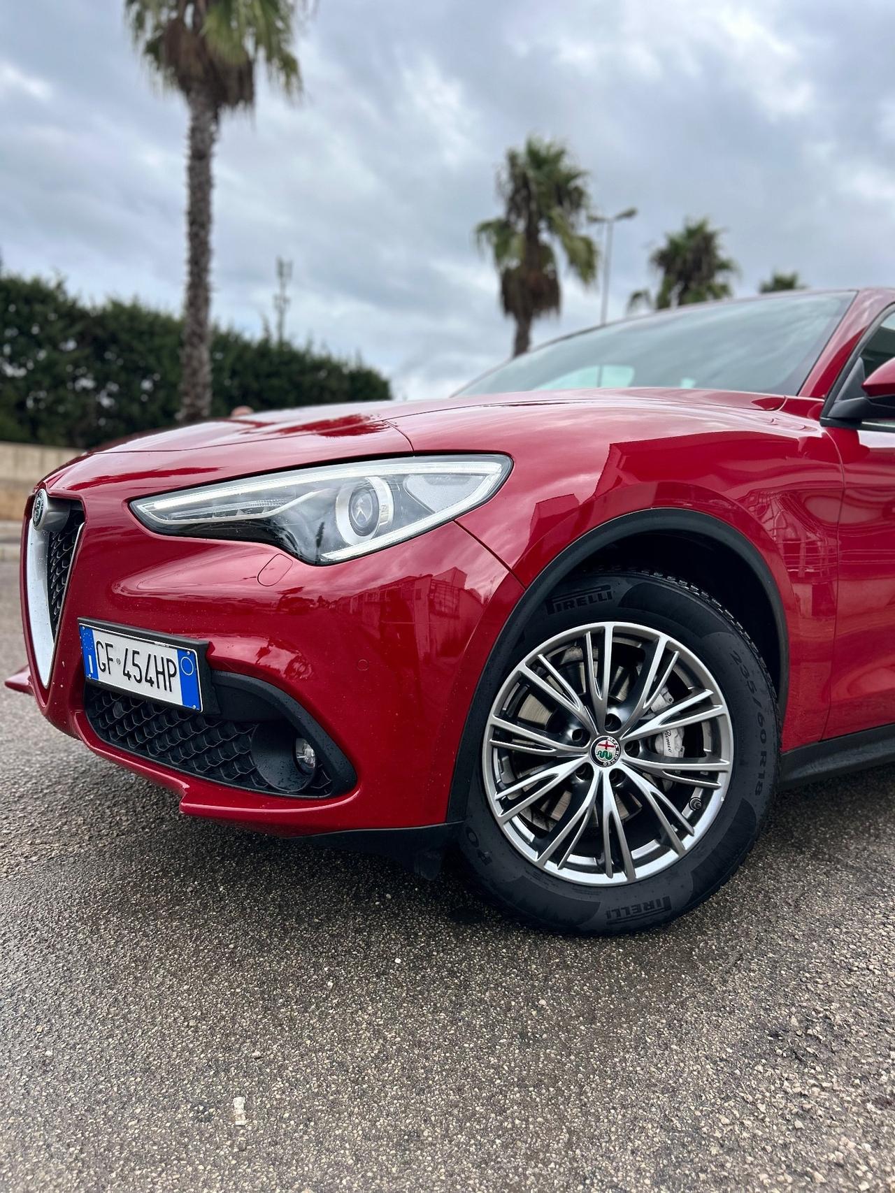 Alfa Romeo Stelvio 2.2 Turbodiesel 160 CV AT8 RWD Business