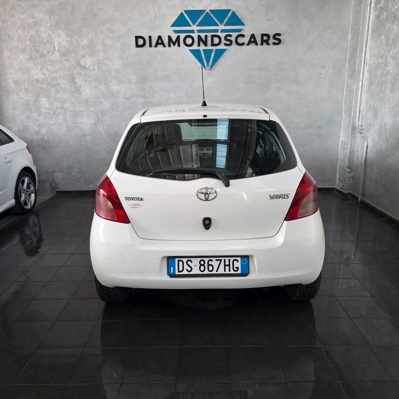 Toyota YARIS 1.0 BENZINA