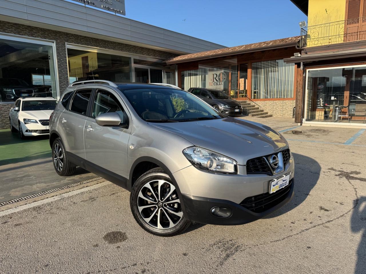 Nissan Qashqai Qashqai+2 2.0 dCi DPF Tekna TETTO, NAVI, RETROCAMERA