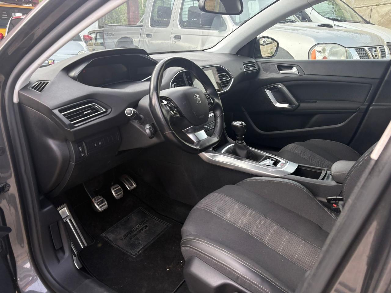 Peugeot 308 BlueHDi 130 S&S SW GT