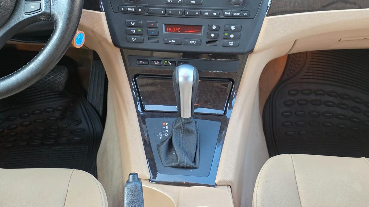 Bmw X3 2.0d cat Futura