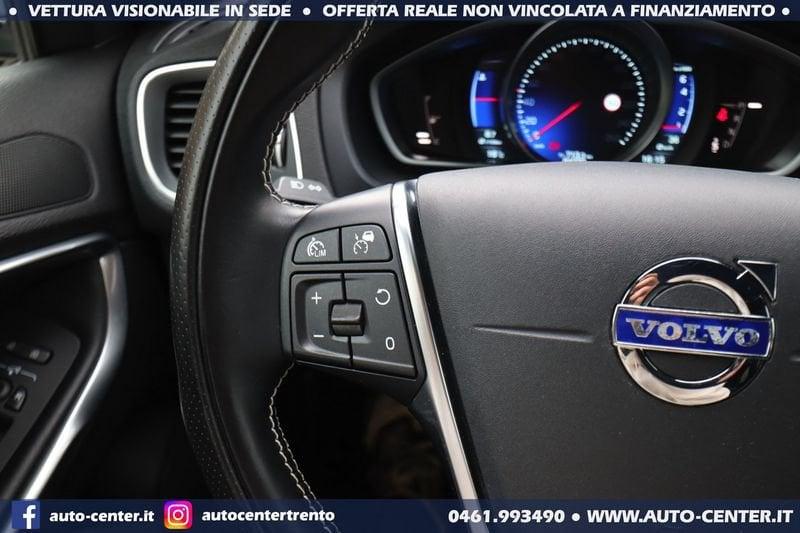 Volvo V40 T5 Geartronic R-design 2.5 254CV *5 CILINDRI