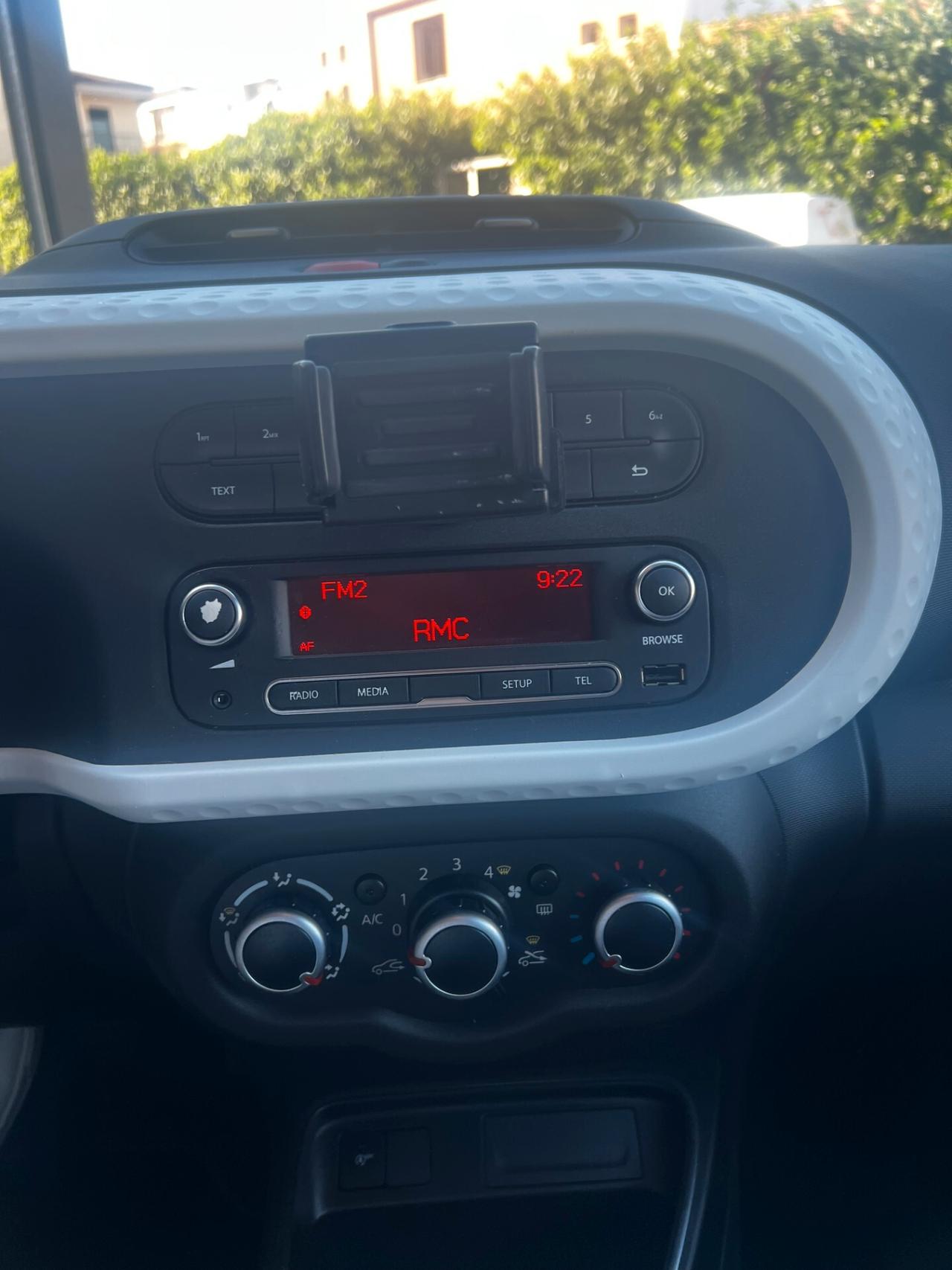 Renault Twingo SCe 65 CV Intens RESTAYLING