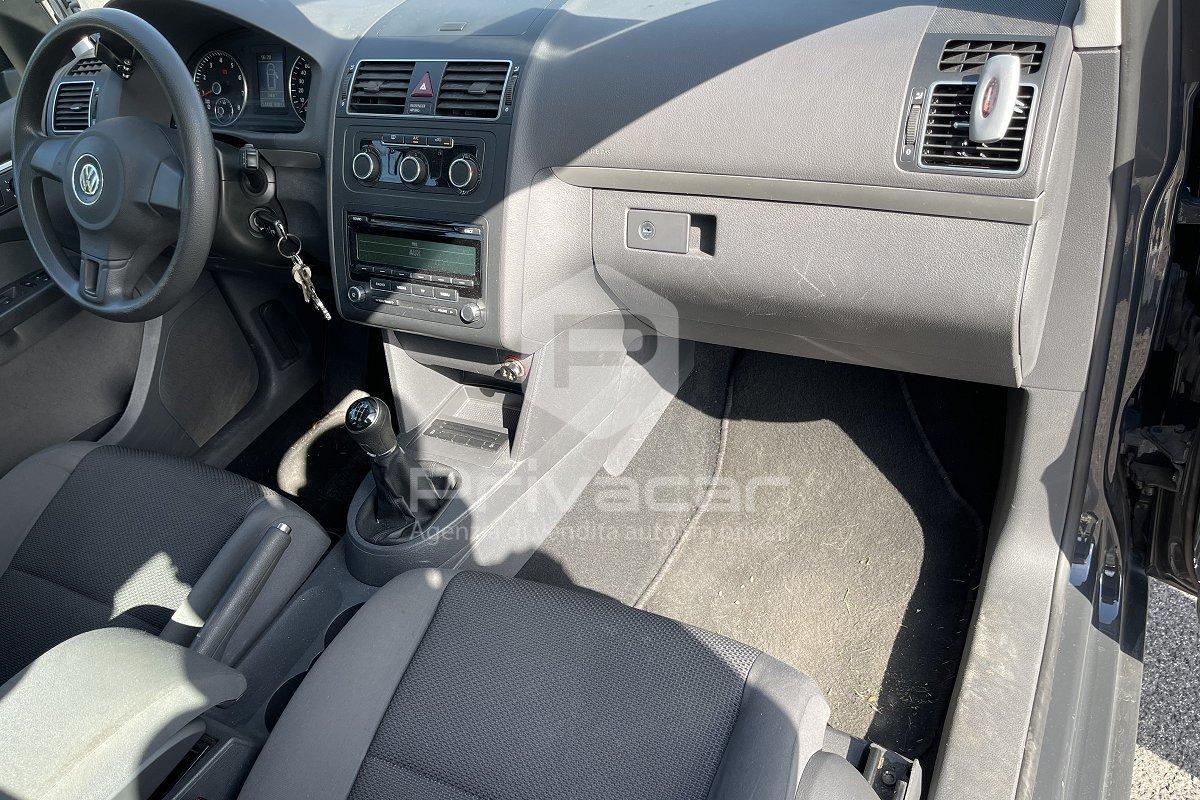 VOLKSWAGEN Touran 1.4 TSI Trendline EcoFuel