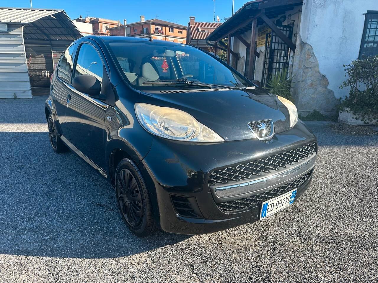 Peugeot 107 NEOPATENTATI
