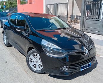 Renault Clio dCi 8V 75 CV Start&Stop 5 porte Energy Duel