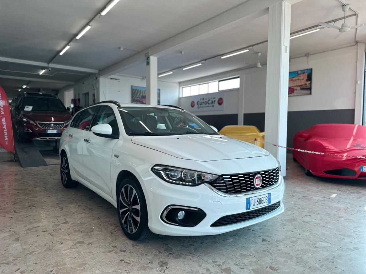 Fiat Tipo 1.4 95cv SW Lounge 11/2017 Neopatentati