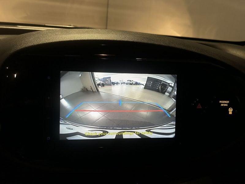 Toyota Aygo X 1.0 VVT-i 72 CV 5 porte Trend Km 0 Bi-Tone "JUNIPER BLUE & BLACK"