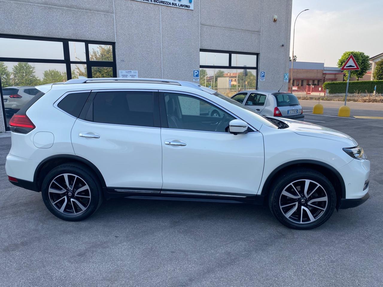 Nissan X-Trail 7 Posti 1.7 150 Cv TEKNA TETTO PELLE XENON