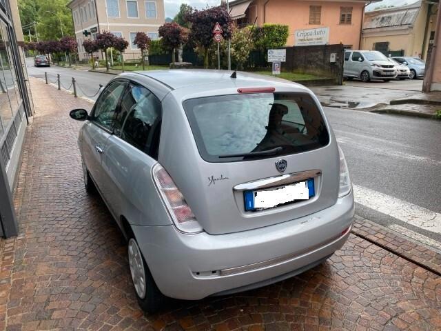 Lancia Ypsilon 1.2 Argento