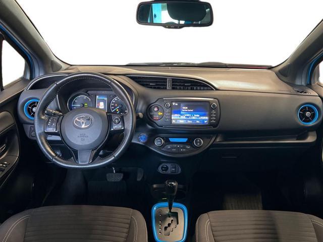 TOYOTA Yaris 1.5 Hybrid 5 porte Trend "Cyan Edition"