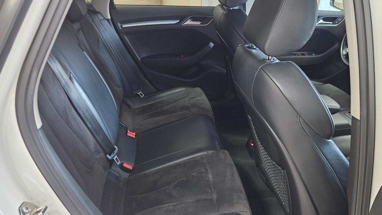 Audi A3 1.6 TDI clean diesel Ambition