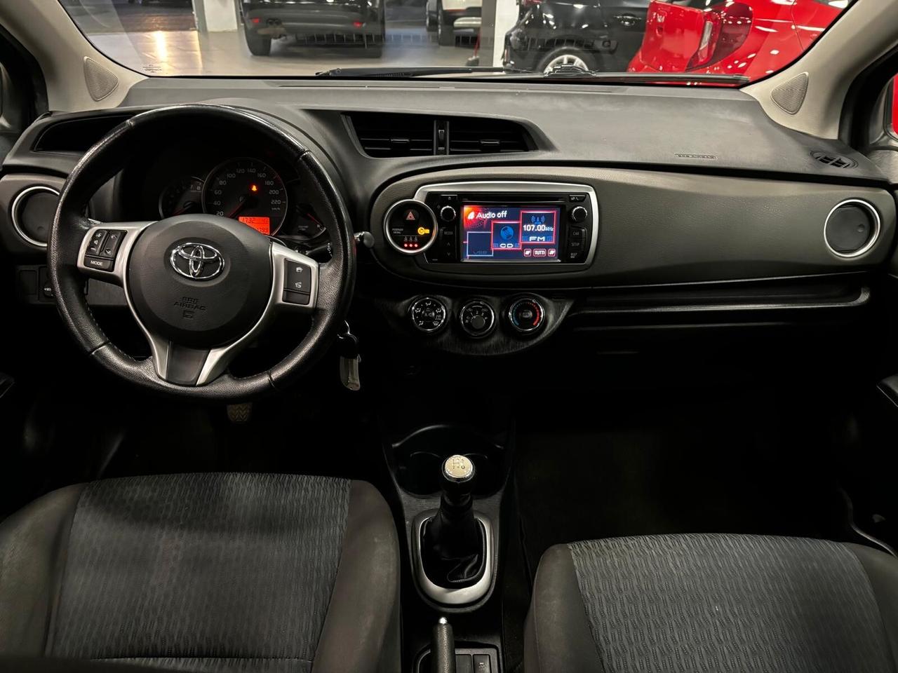 Toyota Yaris 1.0 5 porte Lounge