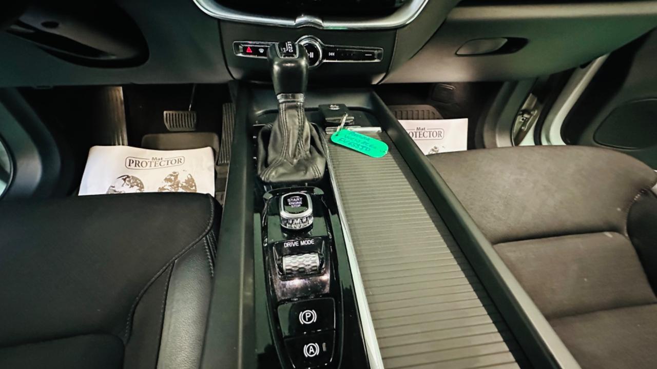 Volvo XC 60 XC60 D4 AWD Geartronic Inscription