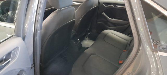 AUDI A3 Sedan 30 TDI S tronic Business