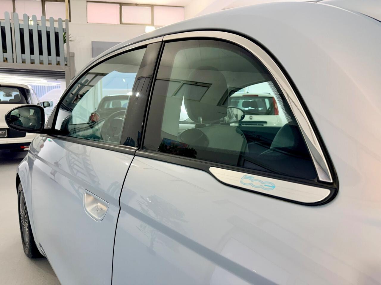 Fiat 500e Aziendale 42kWh