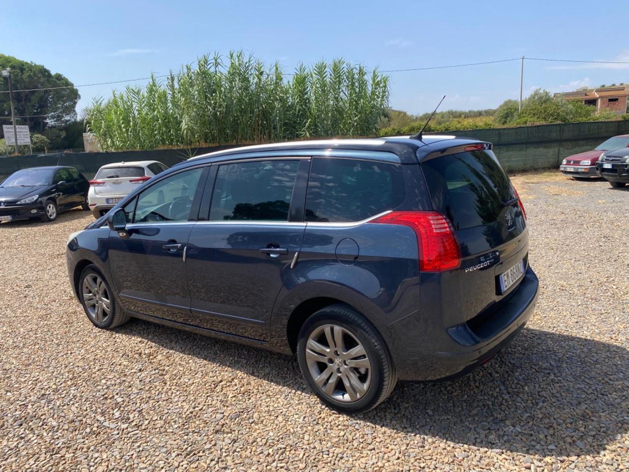 Peugeot 5008 1.6 HDi 112CV Business