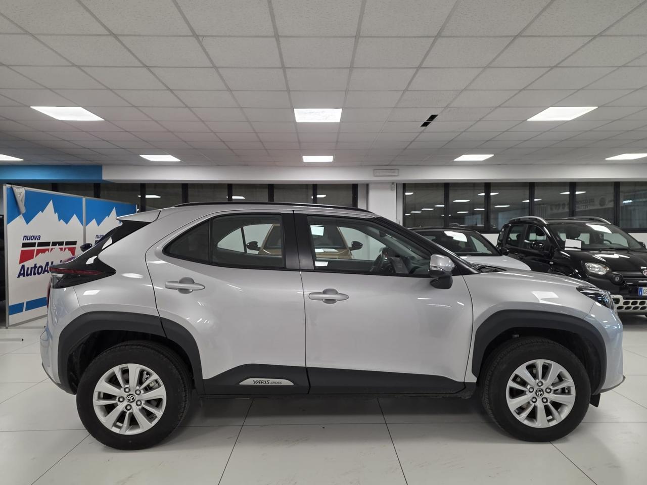 TOYOTA Yaris Cross 1.5h Orange Edition fwd 116cv e-cvt