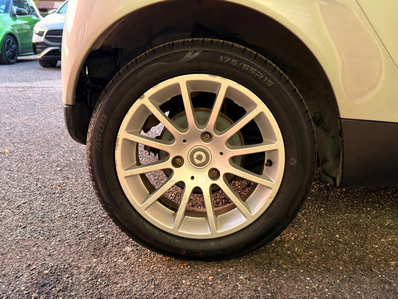 Smart ForTwo 1000 62 kW coupé passion