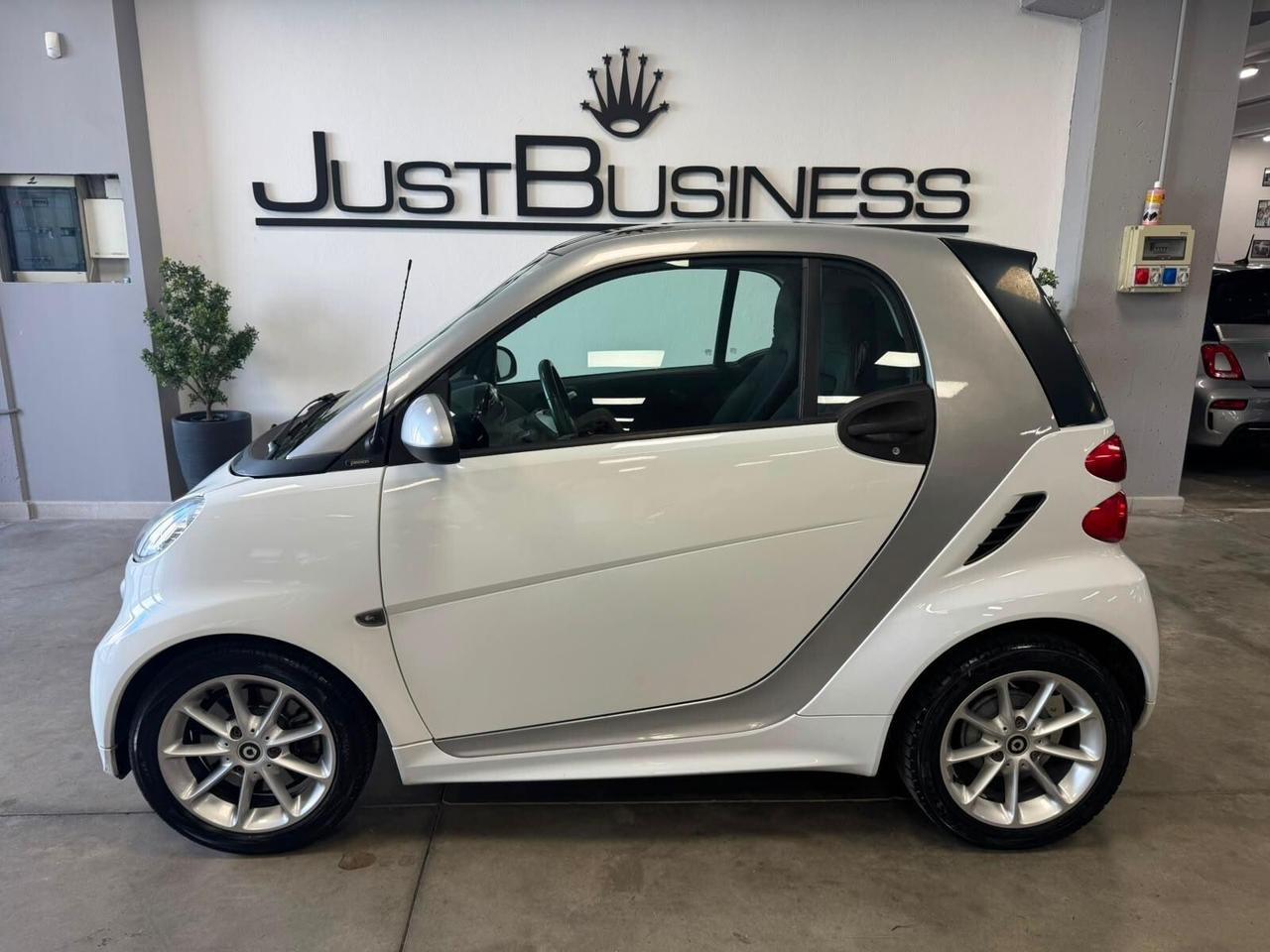 Smart ForTwo 800 40 kW coupé pure cdi