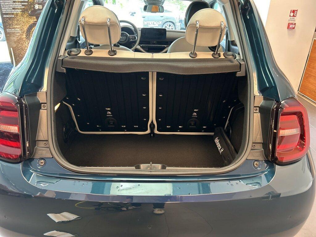 Fiat 500 La Prima